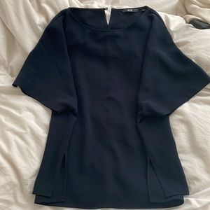 Uniqlo navy blue top XS